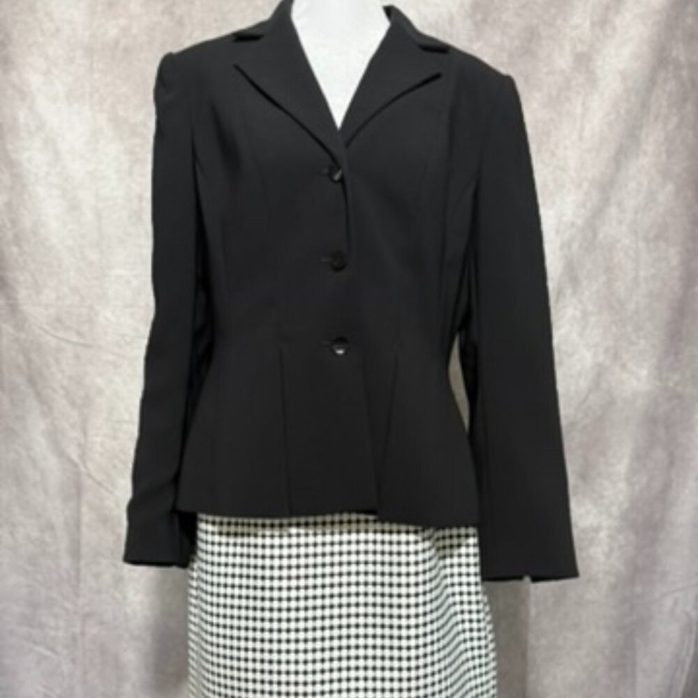 Liz Claiborne Two Piece Black White Blazer Jacket Suit Skirt Size 12